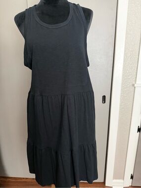 GAP Black Tiered Sleeveless Dress